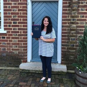 Meet your Posher, Haley